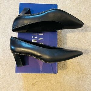 Vintage Stuart Weitzman Black Heel Pump